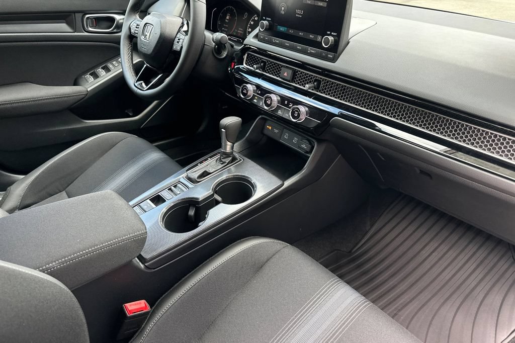 Used 2026 Honda Civic Sport image 10