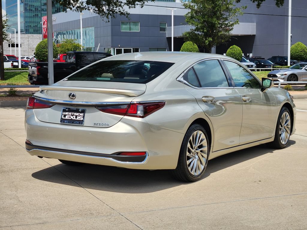 Certified 2023 Lexus ES 300h Ultra Luxury w/ Accessory Package (Z2) FWD image 7