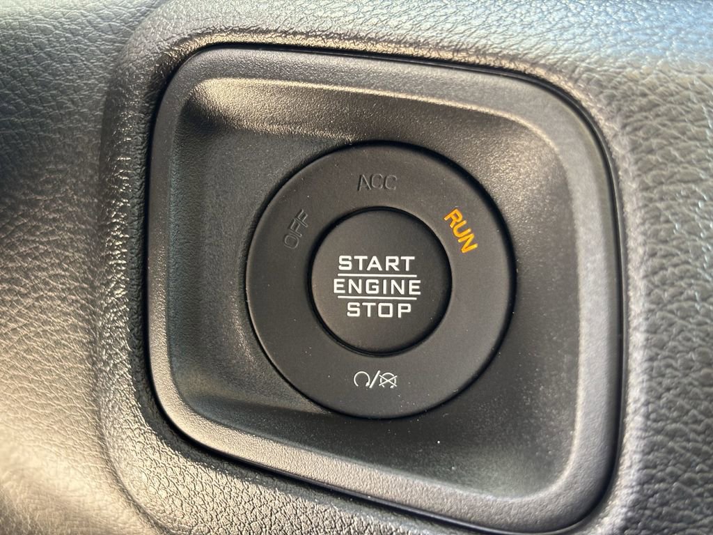 Used 2026 Jeep Wrangler Unlimited Sport AWD/4WD image 13