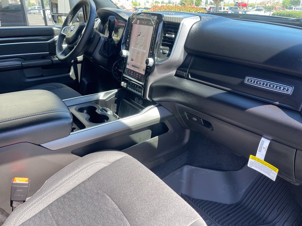 New 2026 RAM 2500 Big Horn AWD/4WD image 14