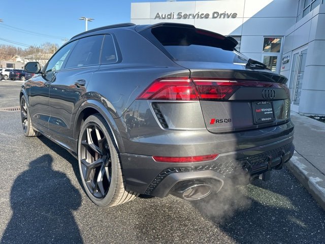 New 2026 Audi RS Q8 performance image 4