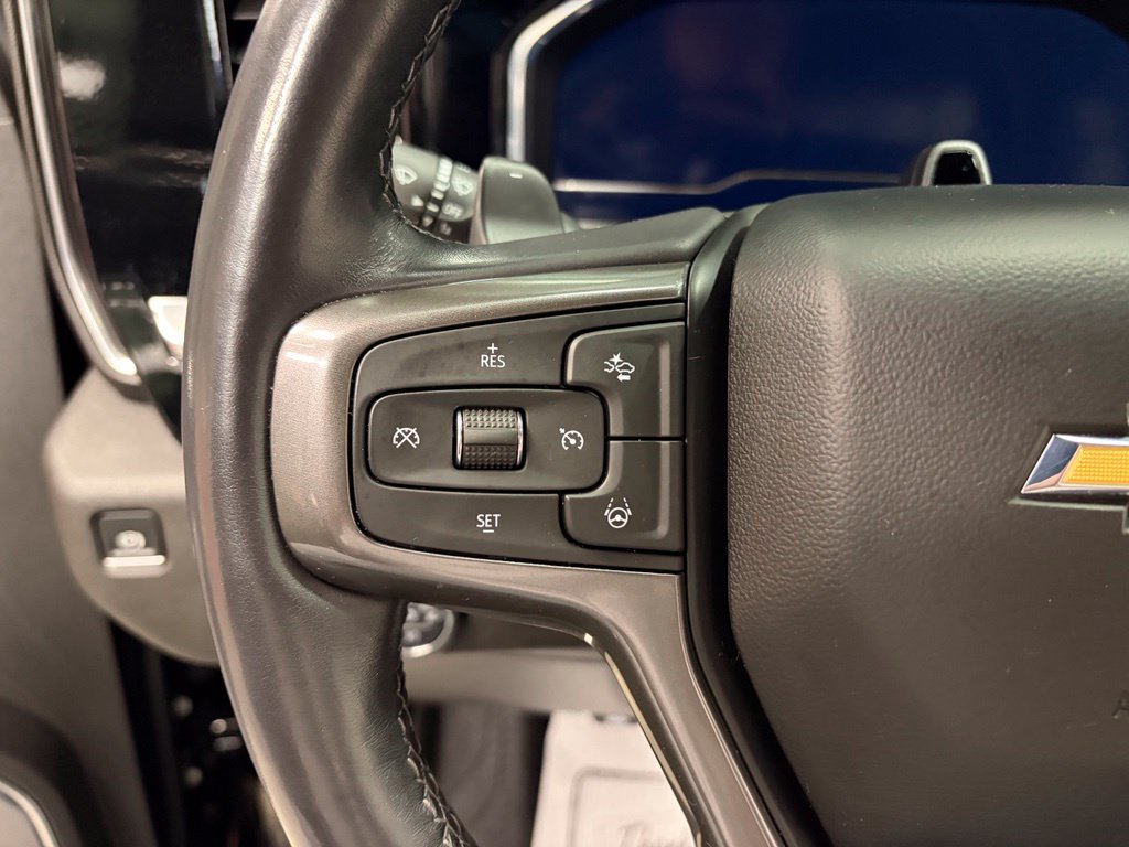 Used 2024 Chevrolet Silverado 1500 High Country AWD/4WD image 13