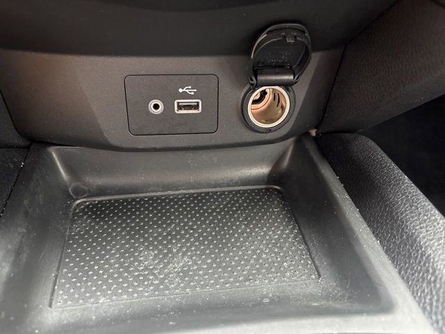 Used 2022 Nissan Rogue Sport SV image 16