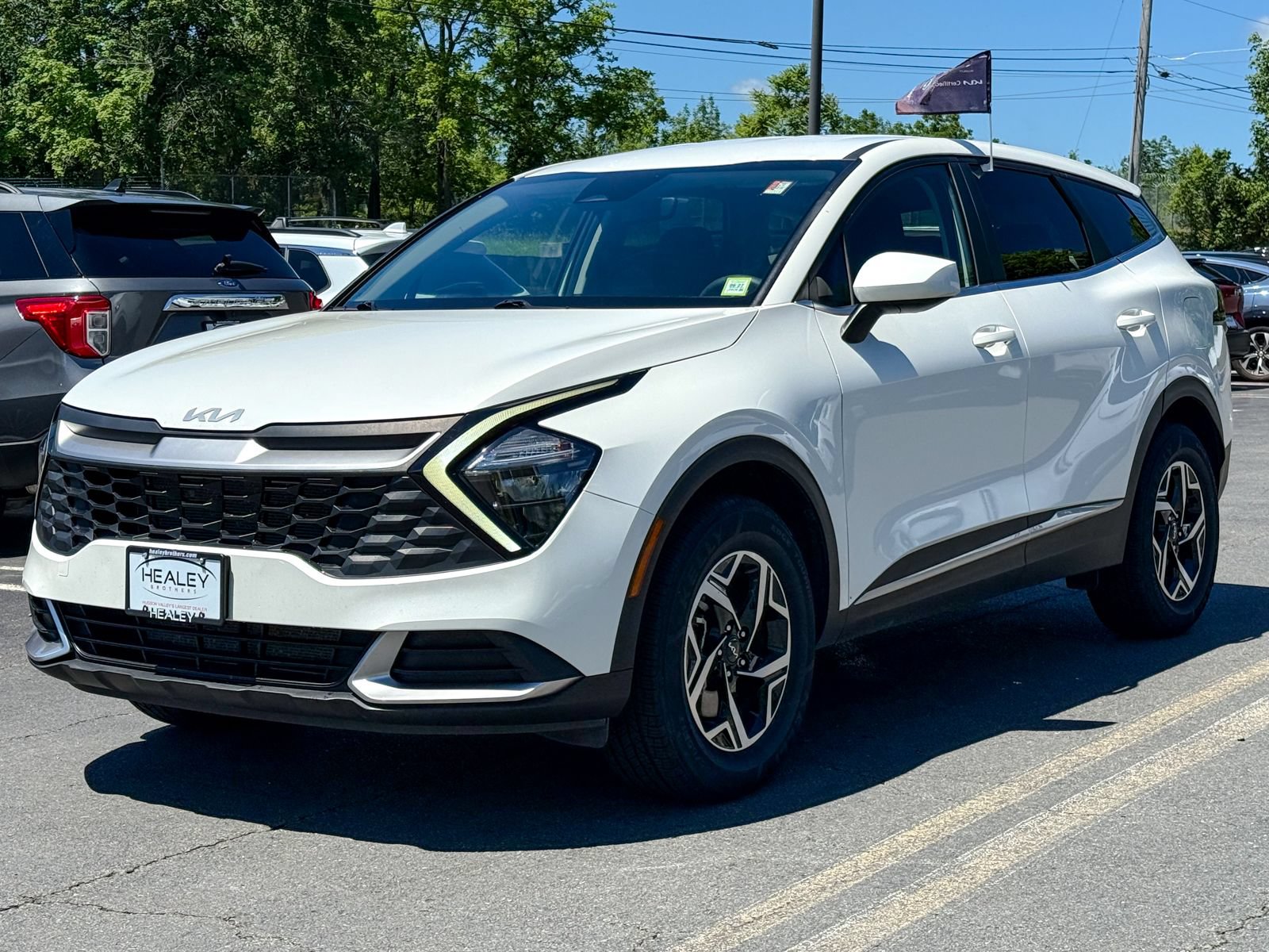 Certified 2023 Kia Sportage LX AWD/4WD image 3