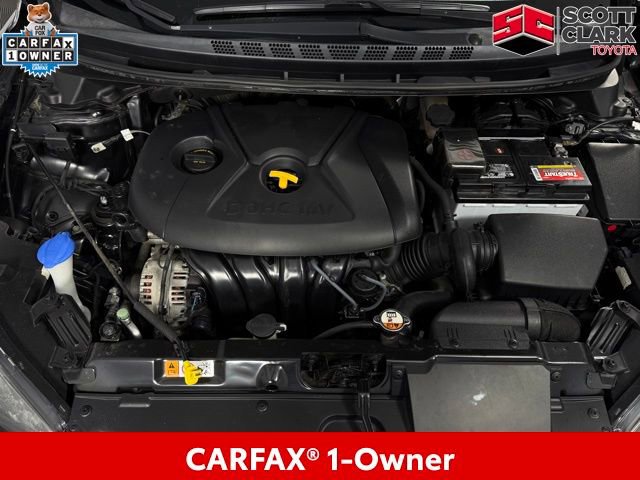 Used 2015 Hyundai Elantra Limited image 12