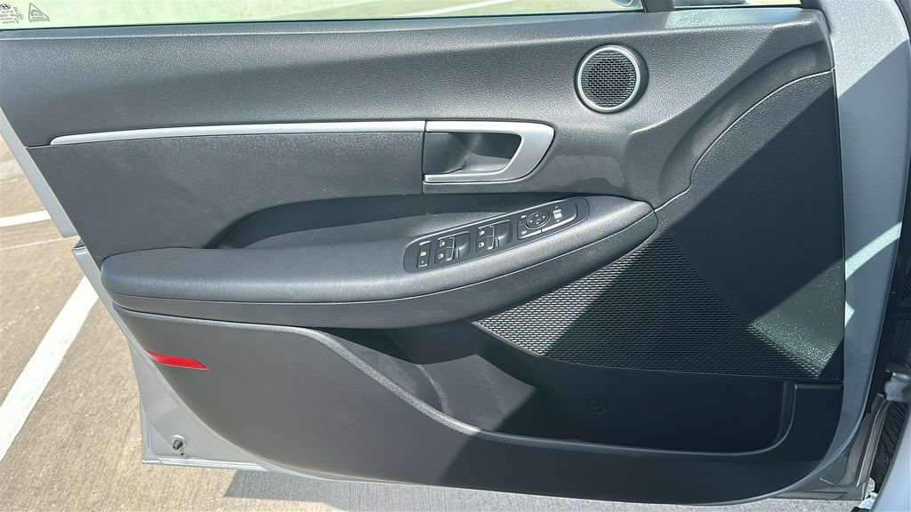 Used 2026 Hyundai Sonata SE FWD image 19