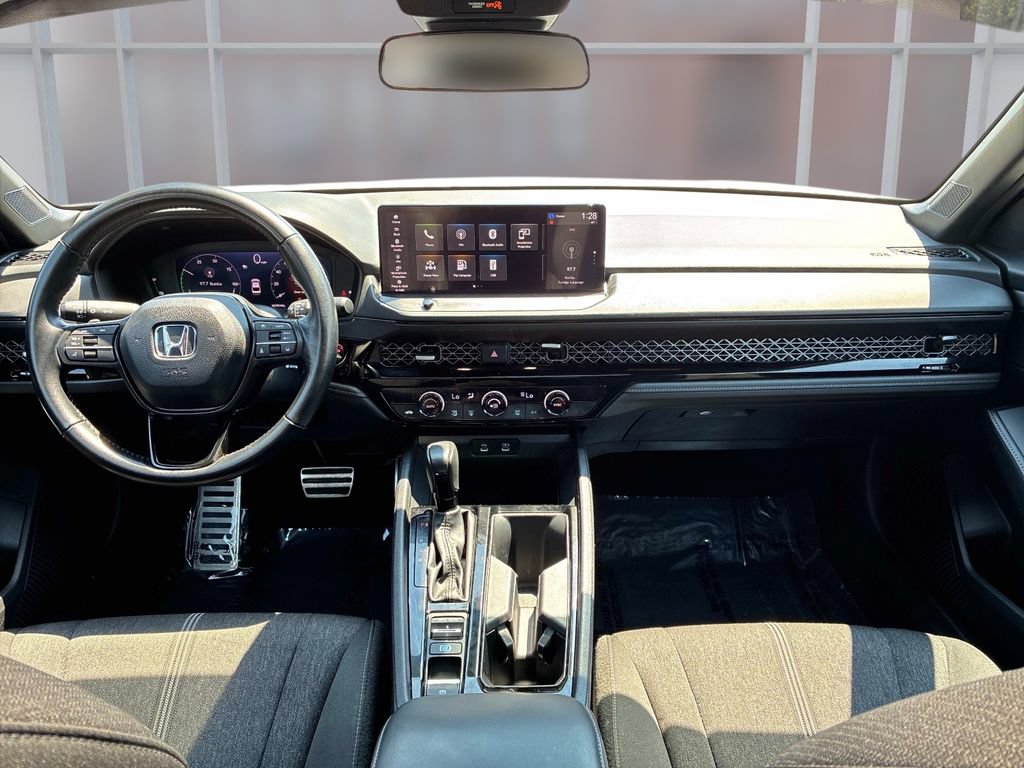 Used 2024 Honda Accord Sport image 17