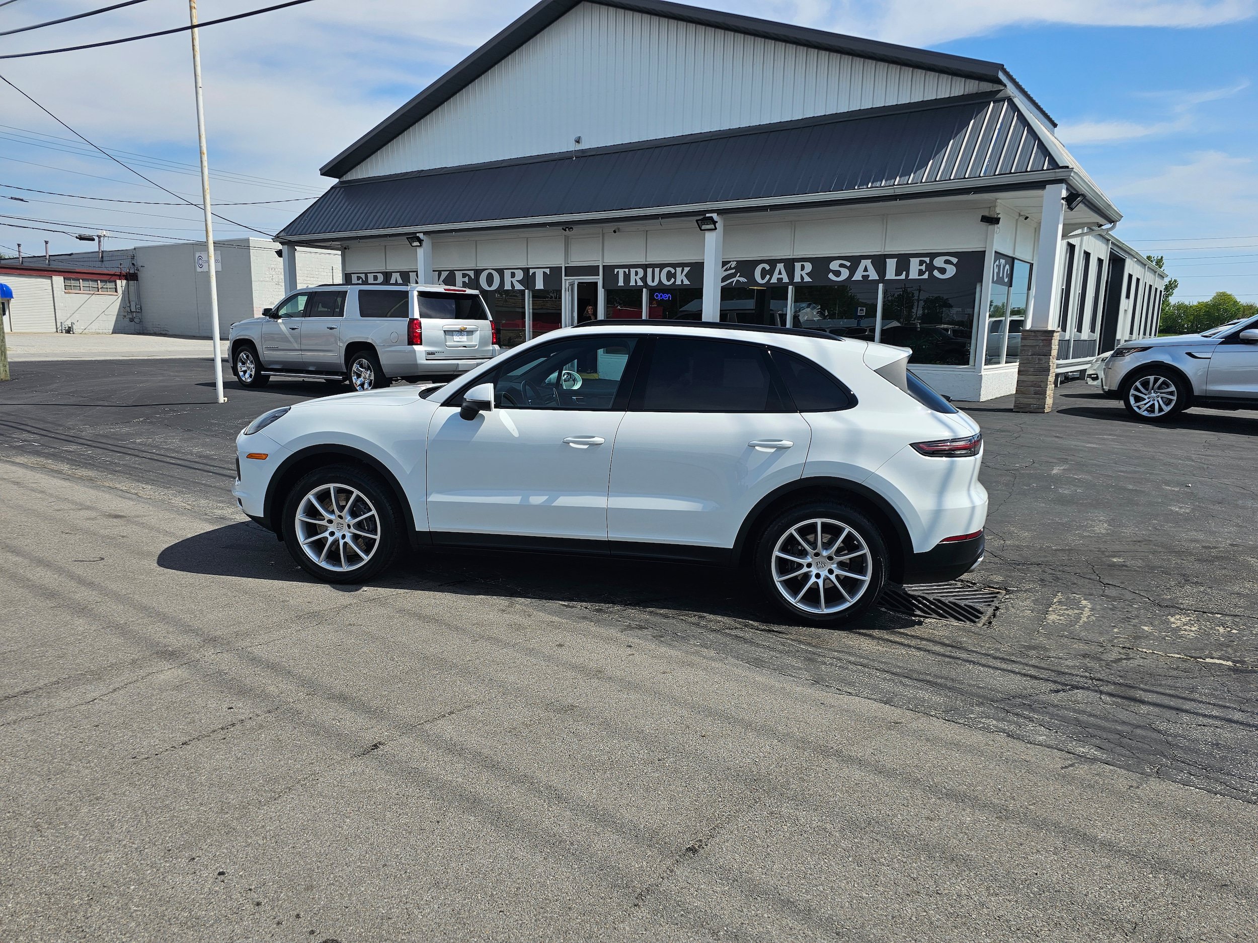 Used 2022 Porsche Cayenne AWD/4WD image 8