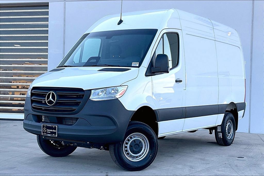New 2025 Mercedes-Benz Sprinter 2500 image 2