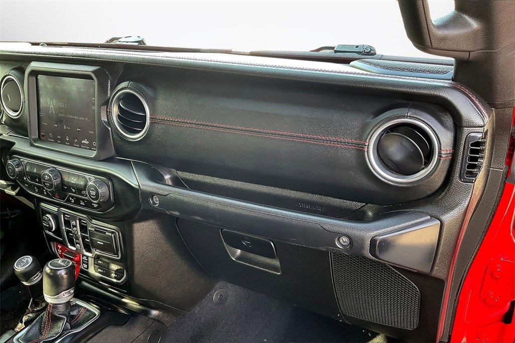 Used 2020 Jeep Gladiator Rubicon image 25