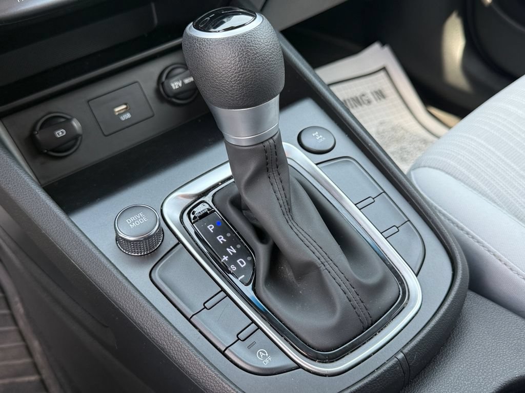 Certified 2023 Hyundai Kona SEL AWD/4WD image 34