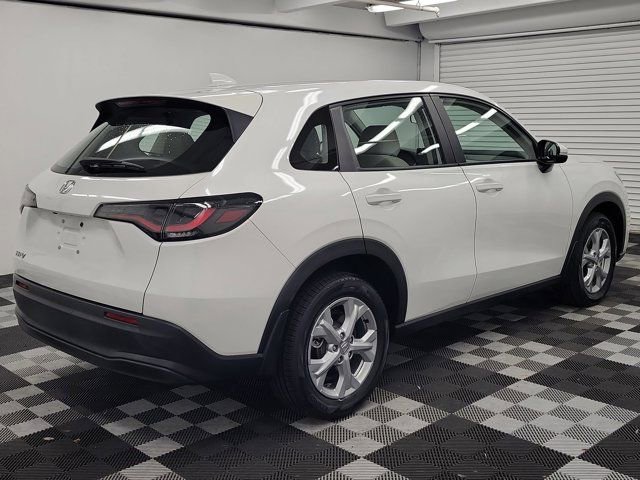 Certified 2023 Honda HR-V LX image 6