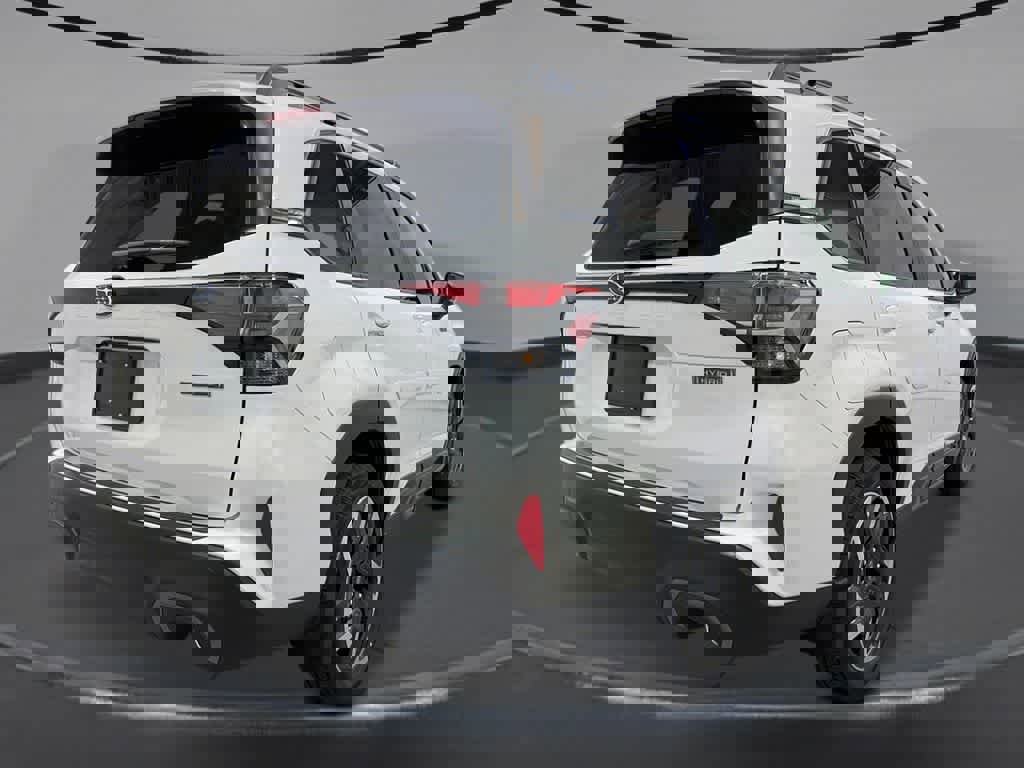 Used 2025 Subaru Forester Limited AWD/4WD image 5