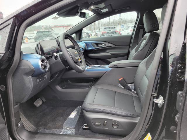 New 2026 Chevrolet Equinox EV LT image 8