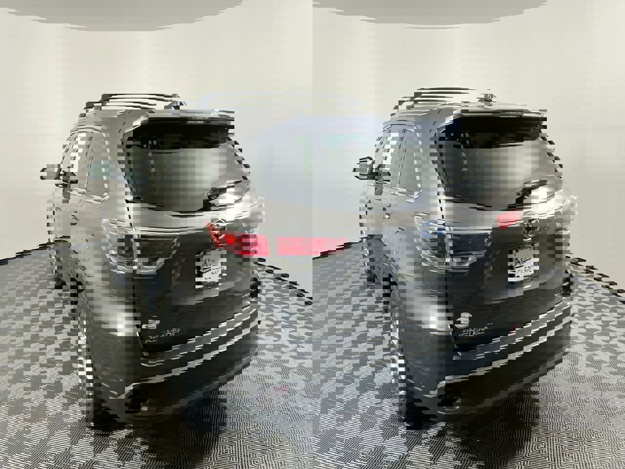 Used 2016 Toyota Highlander Limited image 7