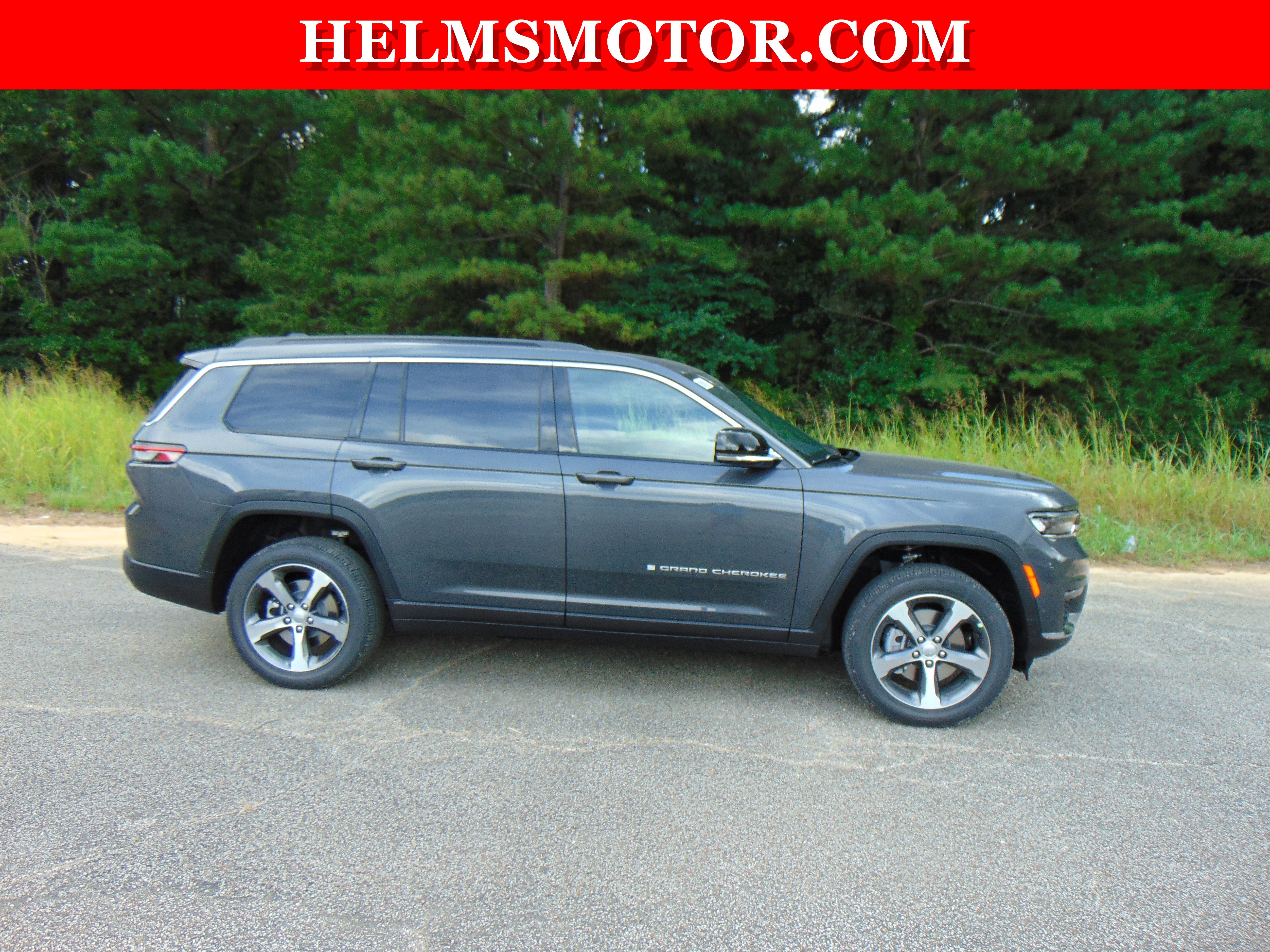 Certified 2024 Jeep Grand Cherokee L Limited w/ Luxury Tech Group II image 11