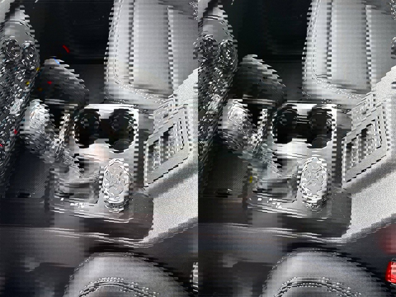 New 2025 Ford Bronco Badlands image 12