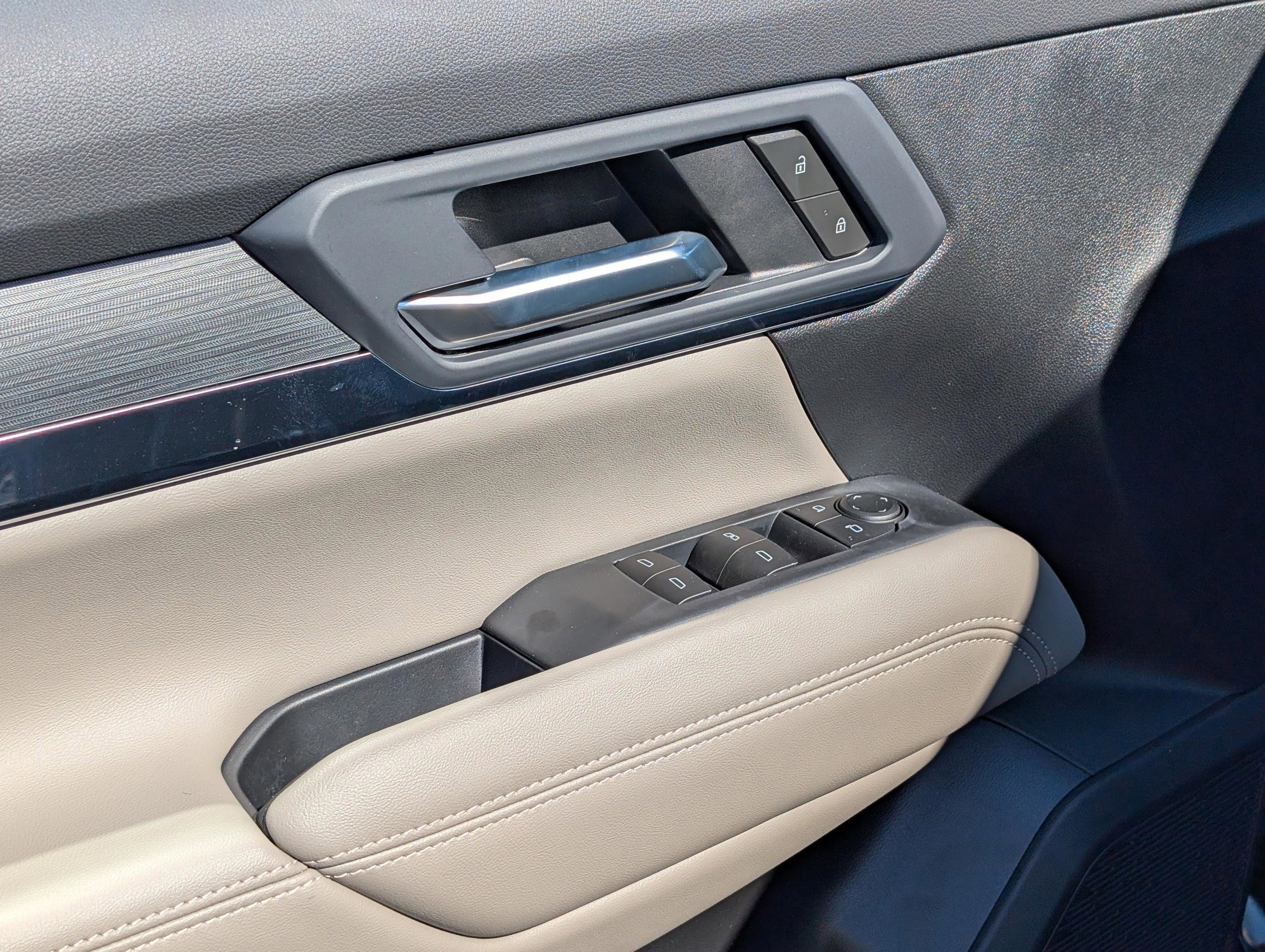 Used 2026 GMC Terrain Elevation image 16