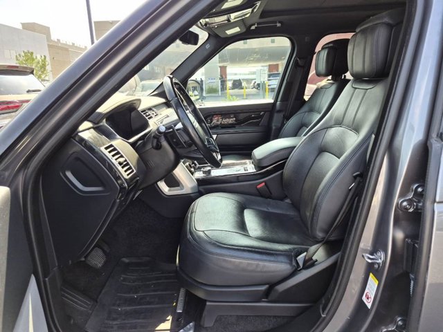 Used 2018 Land Rover Range Rover HSE AWD/4WD image 12