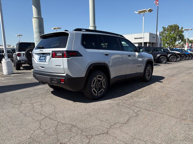 New 2026 Jeep Cherokee Laredo AWD/4WD image 7