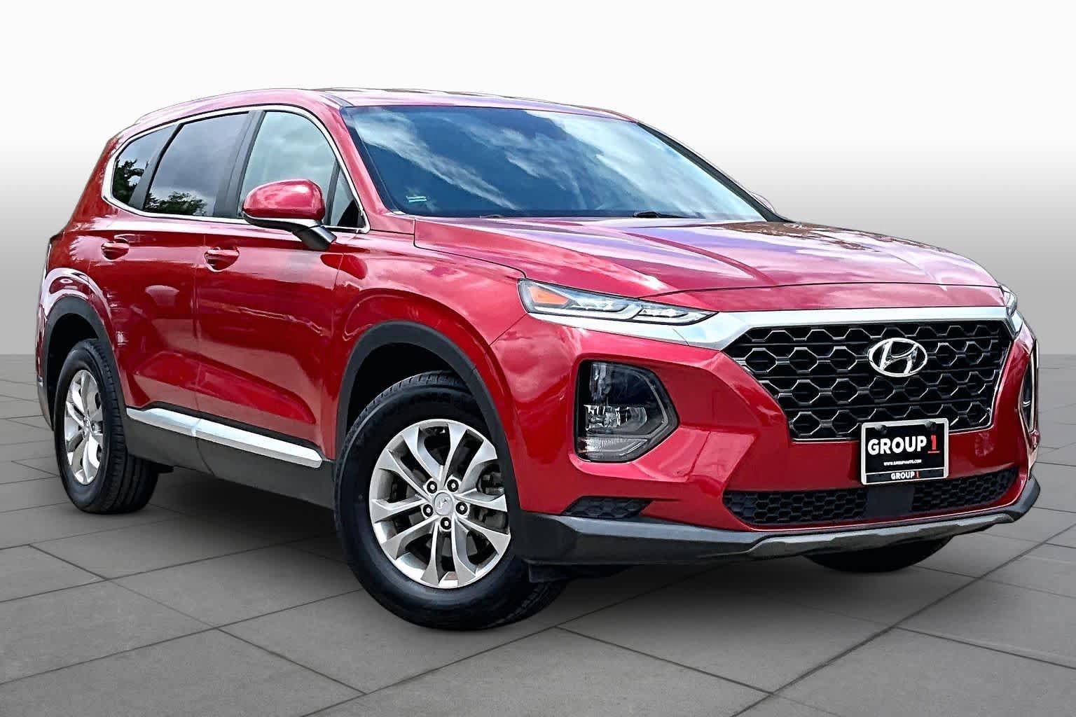 Used 2019 Hyundai Santa Fe SE FWD image 3