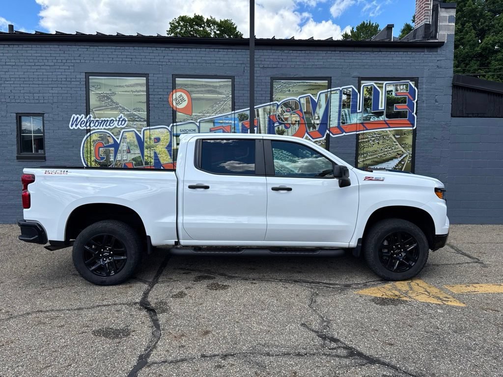 Used 2024 Chevrolet Silverado 1500 Custom Trail Boss AWD/4WD image 28