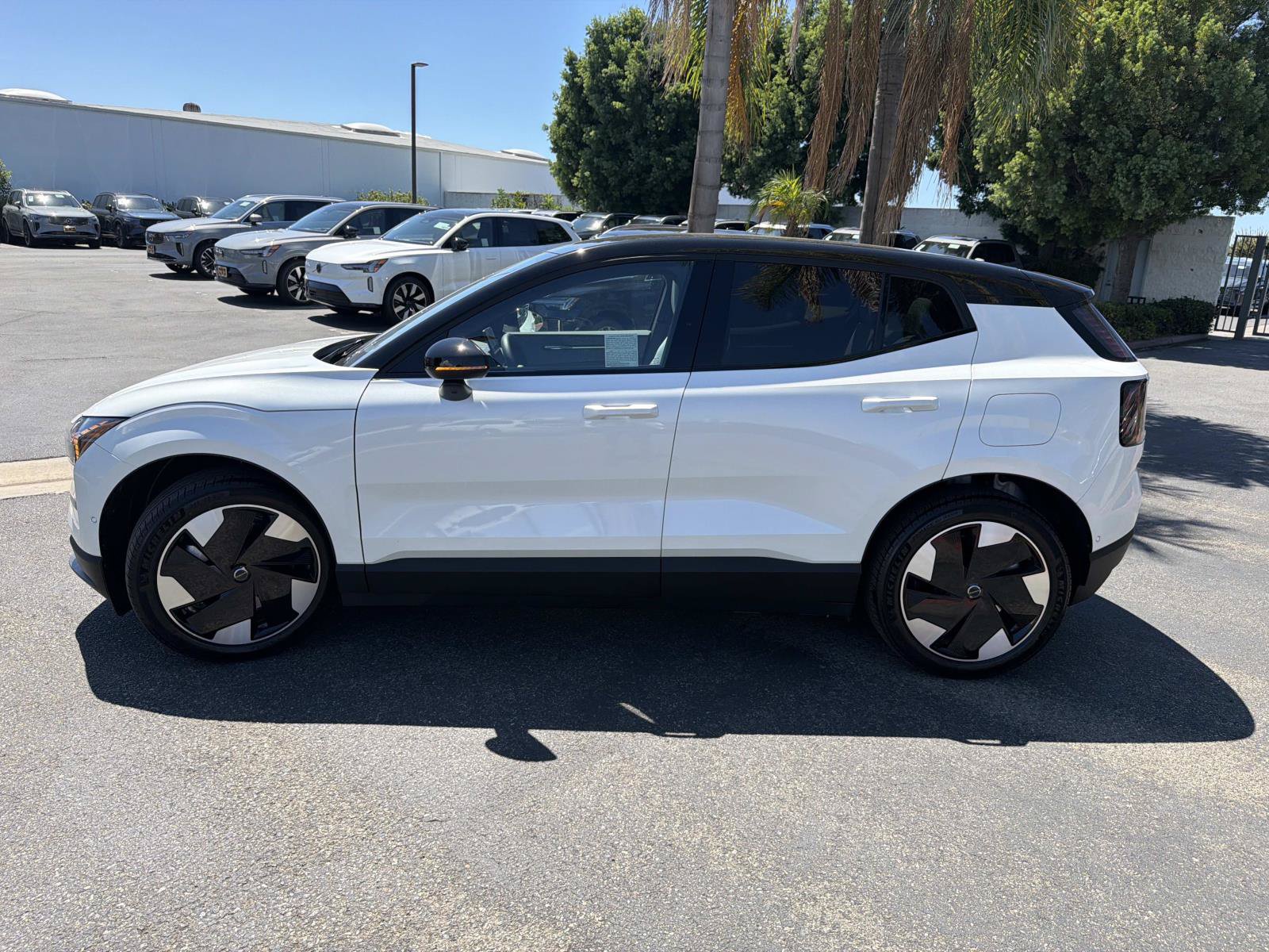 Certified 2026 Volvo EX30 Ultra w/ Climate Package AWD/4WD image 8