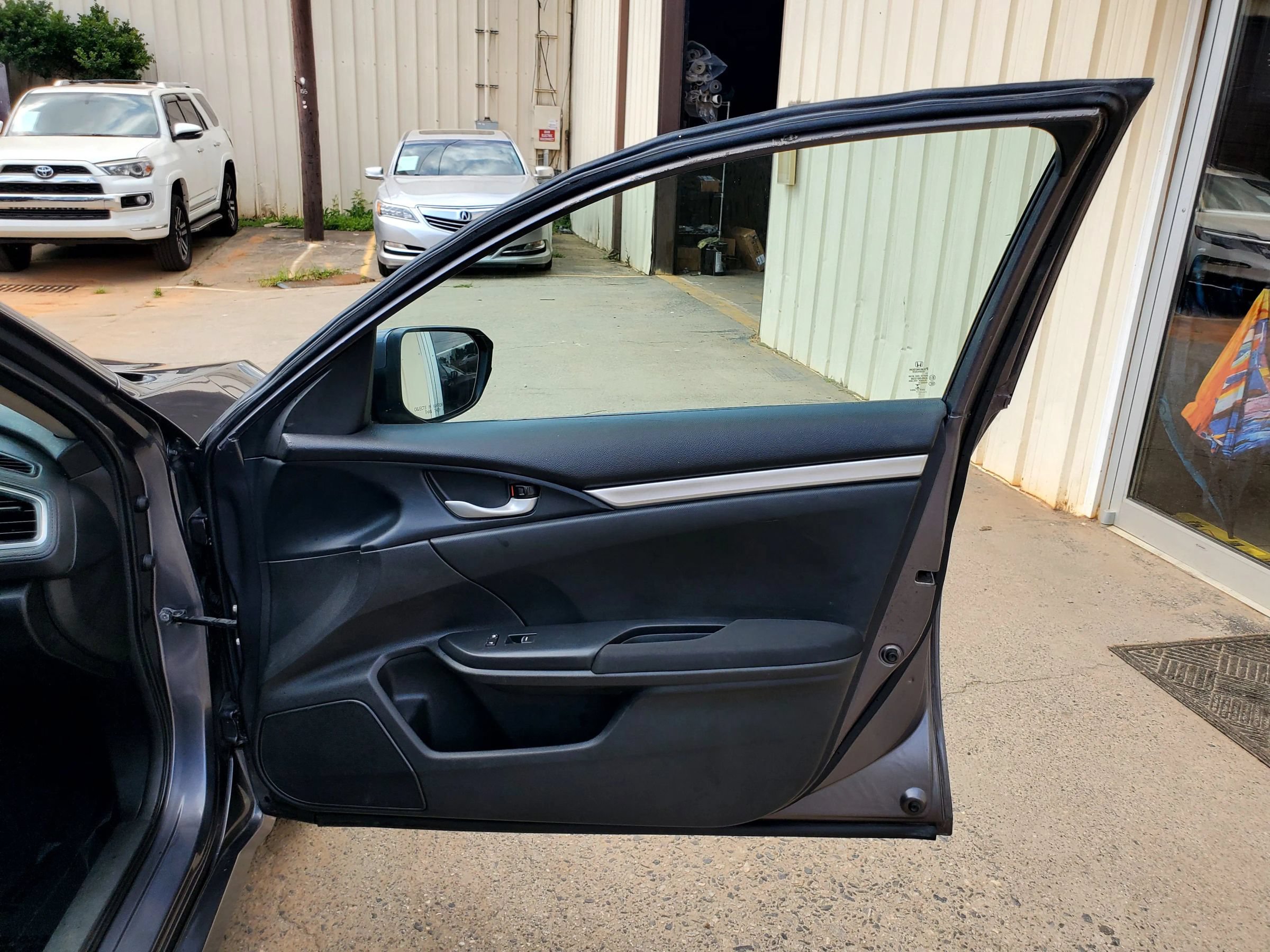 Used 2017 Honda Civic LX image 29
