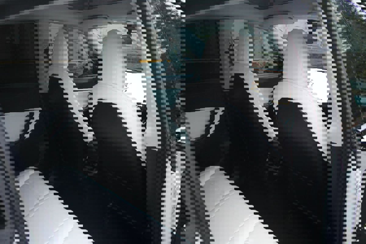 Used 2020 Tesla Model Y Performance image 24