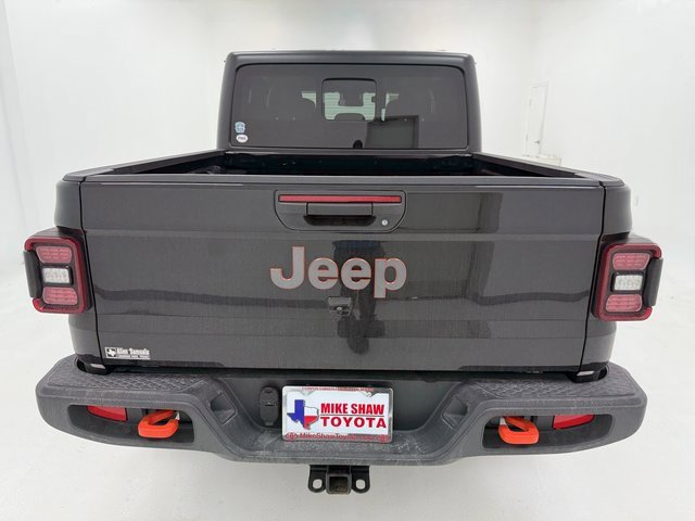Used 2025 Jeep Gladiator Mojave w/ Convenience Group image 19