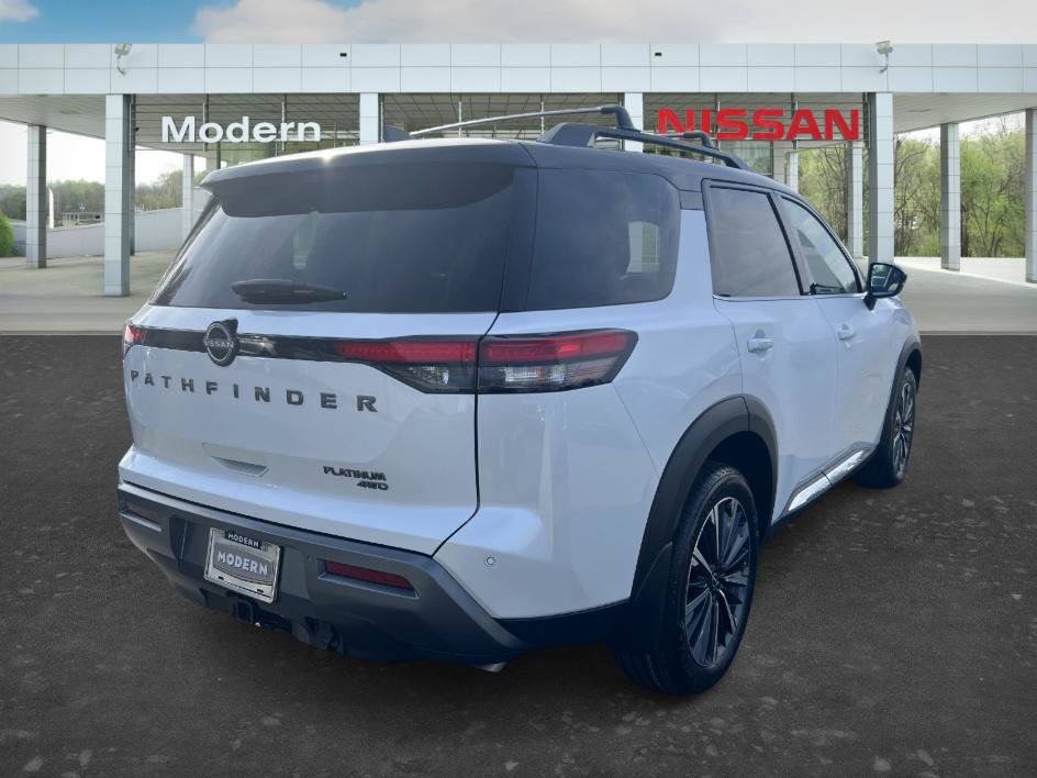 New 2026 Nissan Pathfinder Platinum image 5
