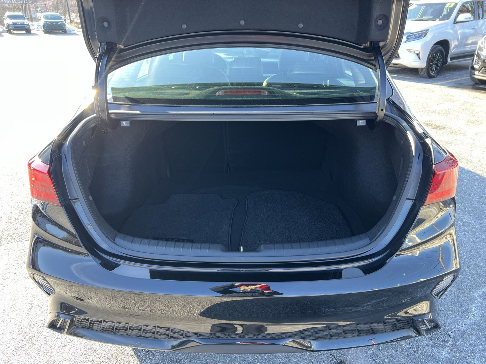 Used 2023 Kia Forte GT-Line image 24