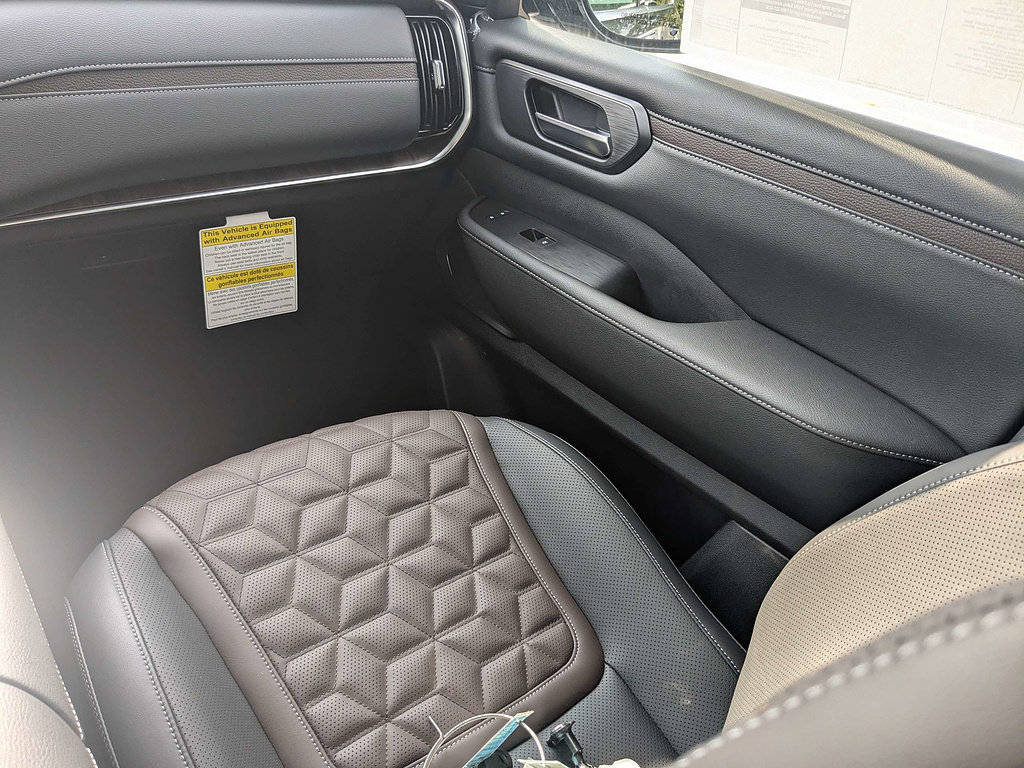 New 2026 Nissan Armada Platinum Reserve AWD/4WD image 18
