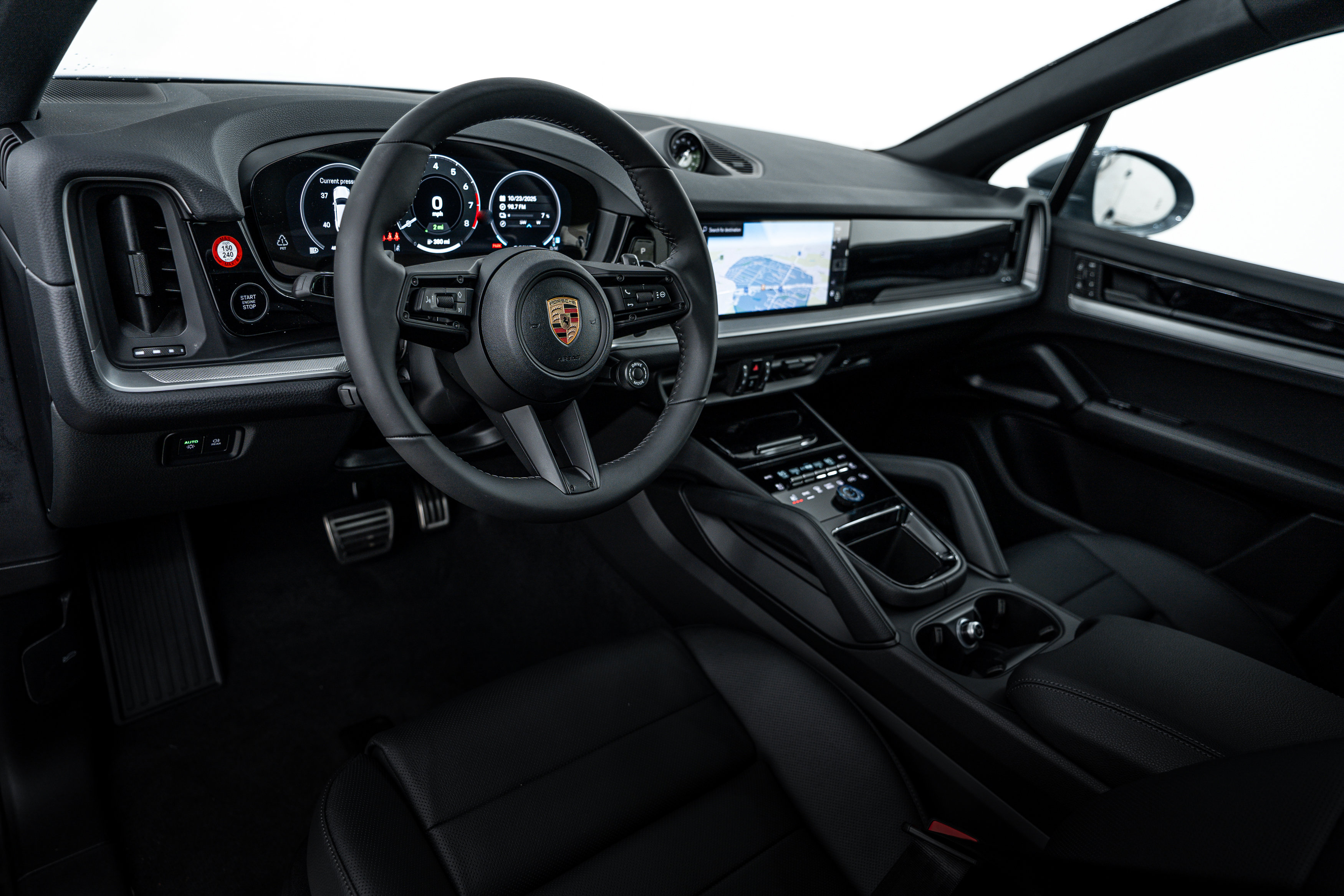 New 2026 Porsche Cayenne S image 4