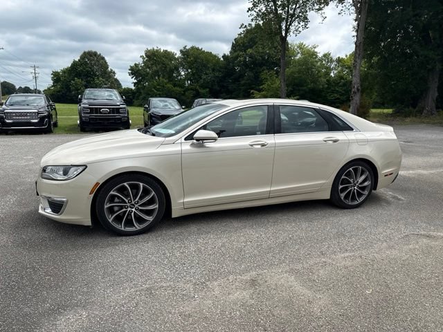 Used 2018 Lincoln MKZ Select w/ Technology Package AWD/4WD image 2