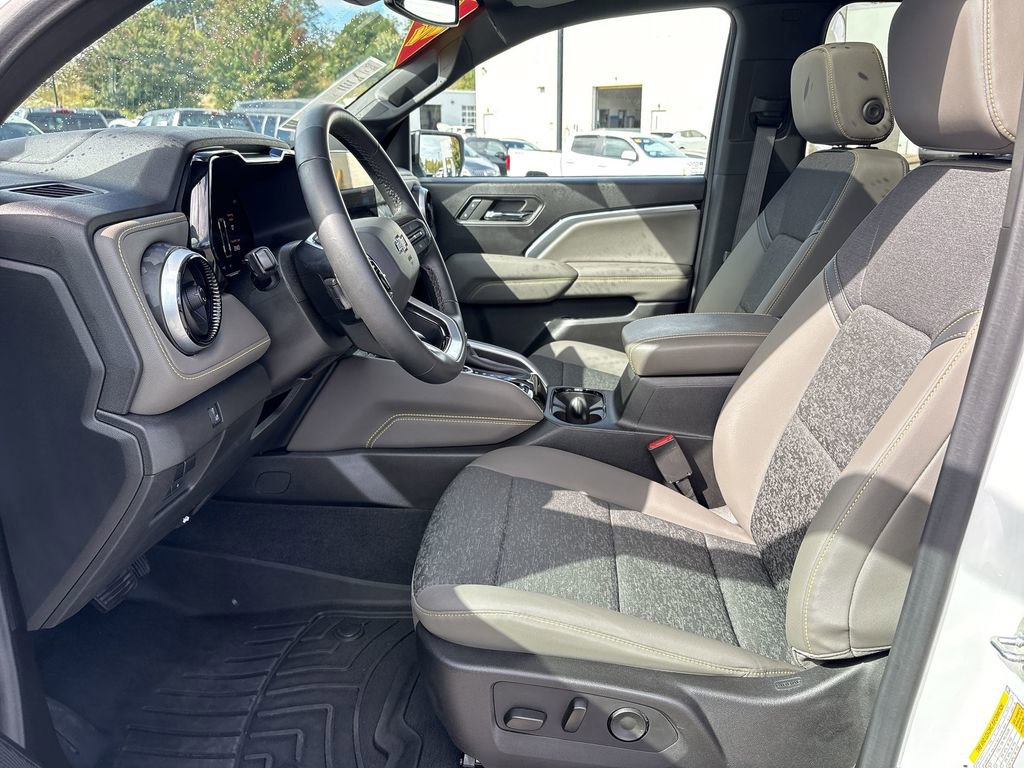 Certified 2024 Chevrolet Colorado ZR2 w/ Technology Package image 22