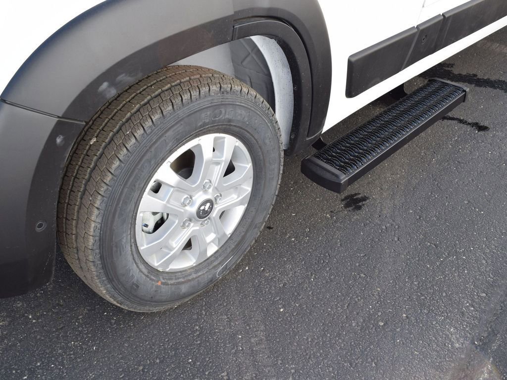 New 2024 RAM ProMaster 2500 w/ Advanced Safety Group image 21