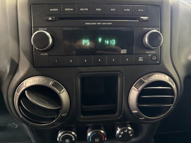 Used 2018 Jeep Wrangler Sport image 12