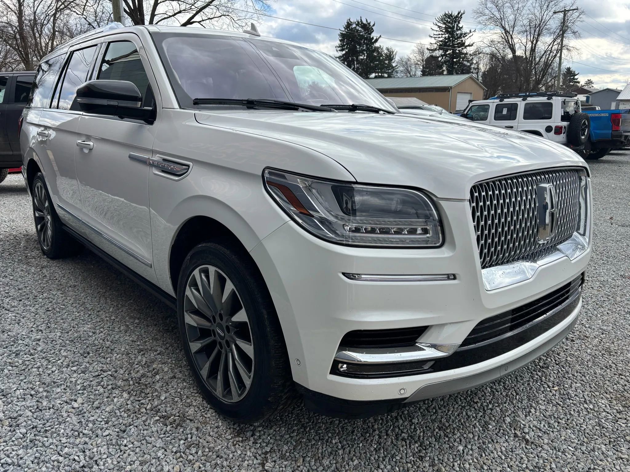 Used 2020 Lincoln Navigator Reserve w/ Luxury Package image 9