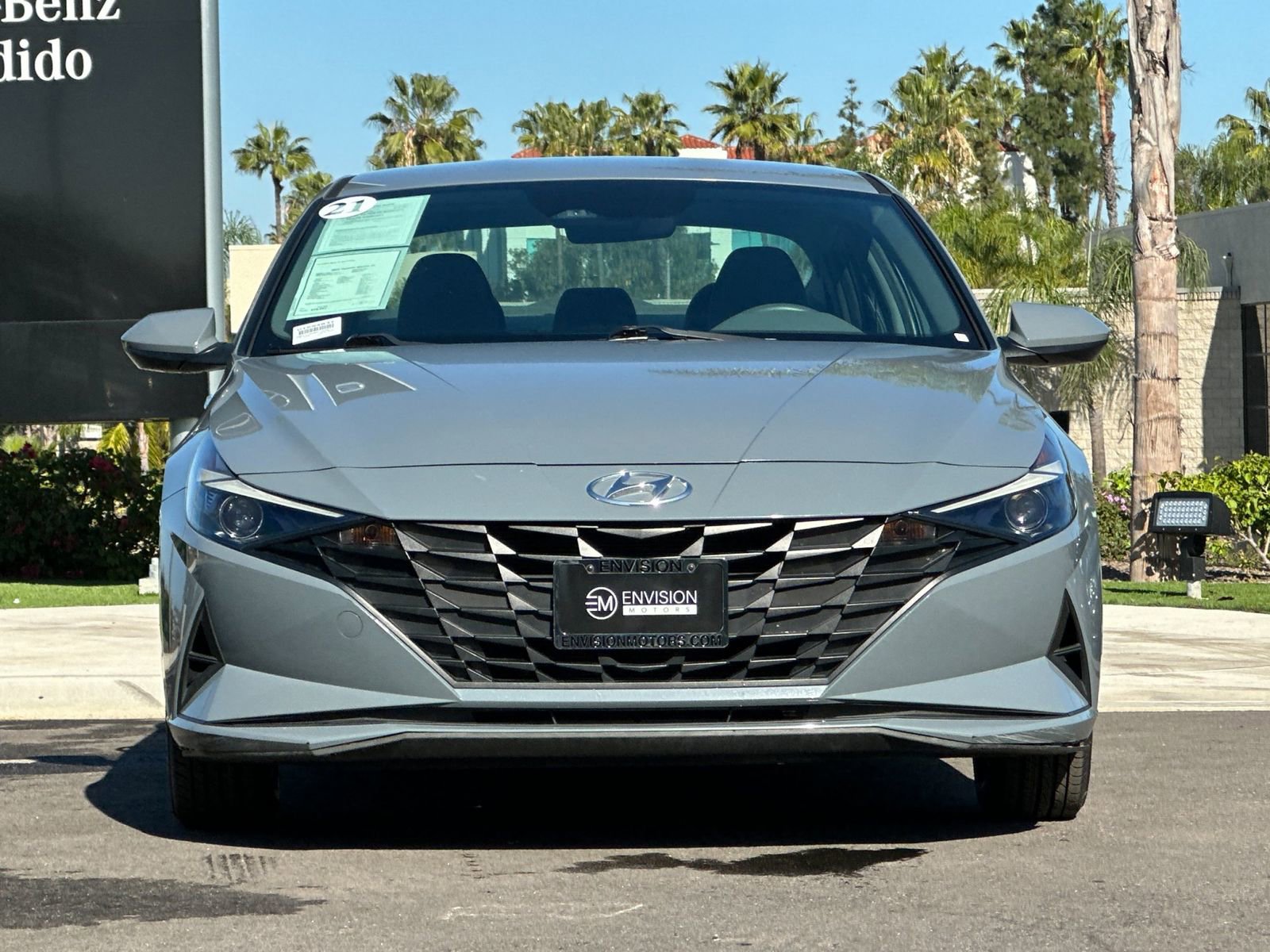 Used 2021 Hyundai Elantra SE image 8