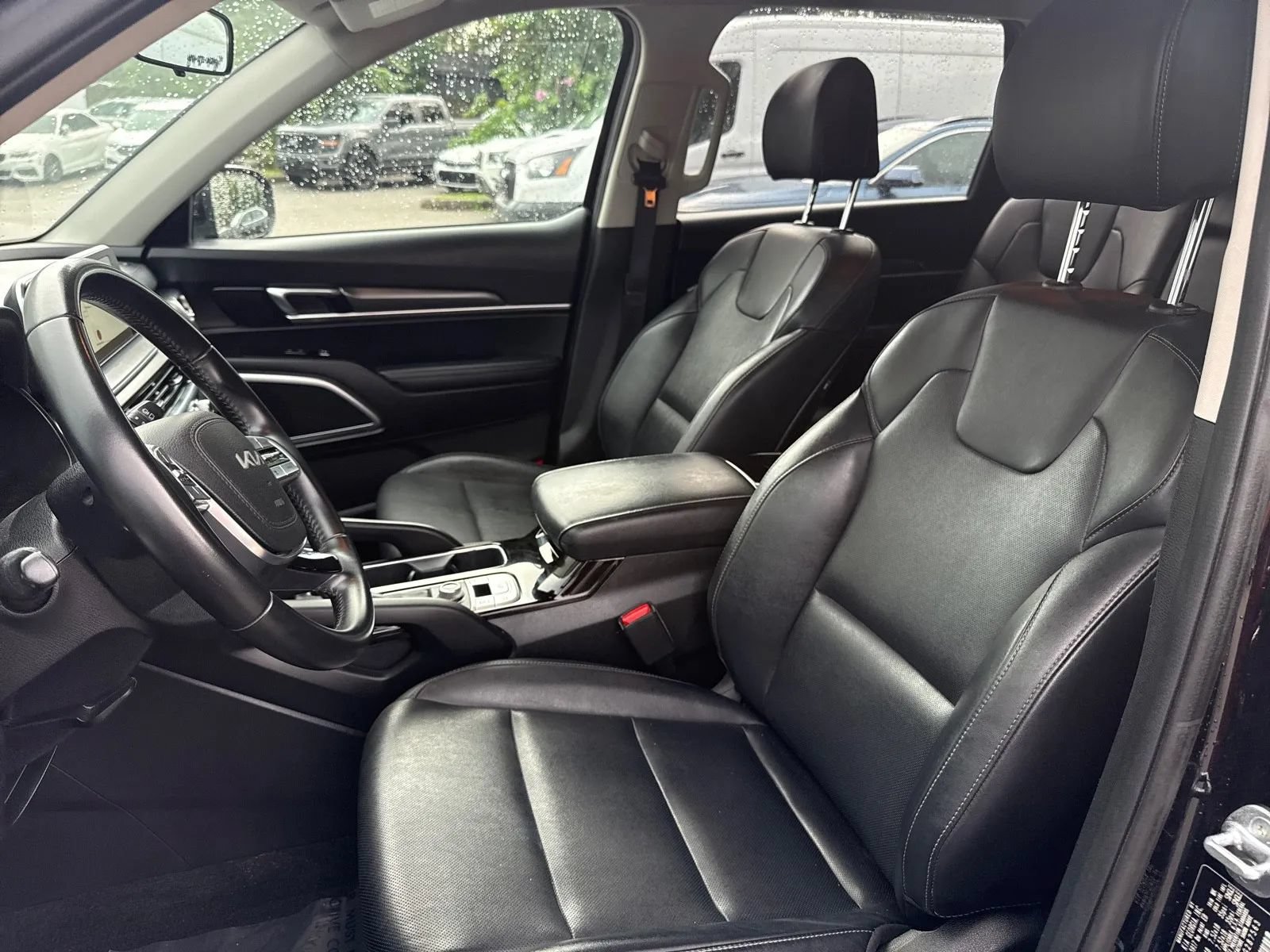 Used 2022 Kia Telluride LX AWD/4WD image 12