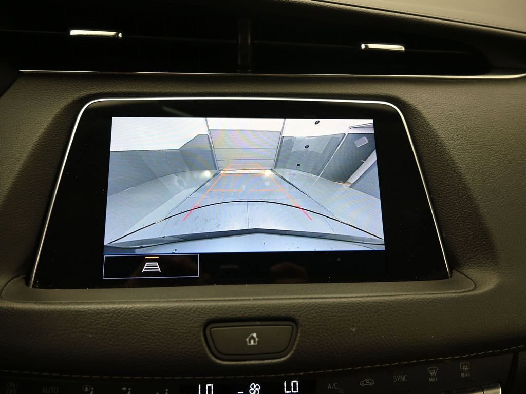 Used 2023 Cadillac XT4 Luxury image 11