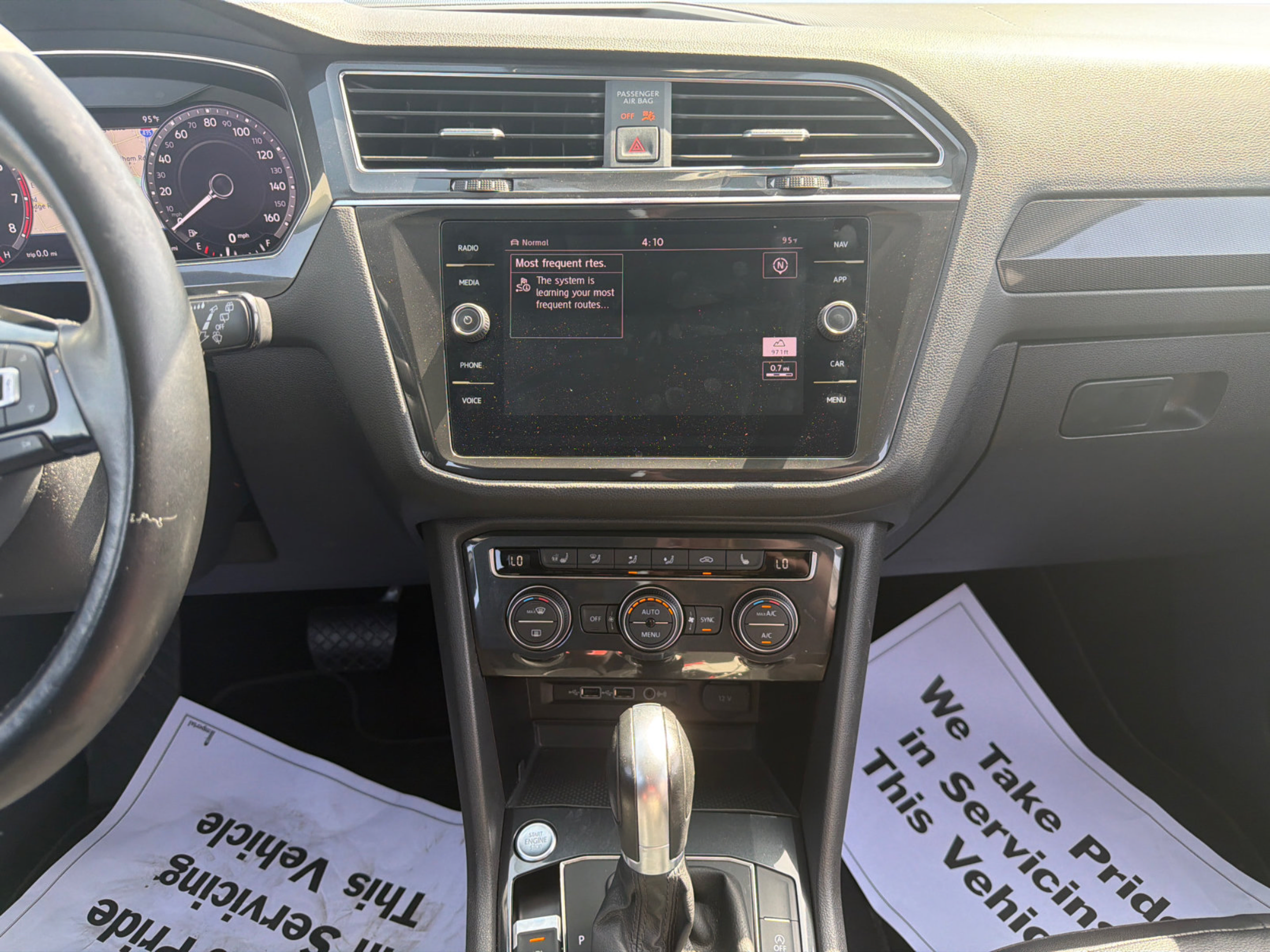 Used 2019 Volkswagen Tiguan SEL Premium AWD/4WD image 15