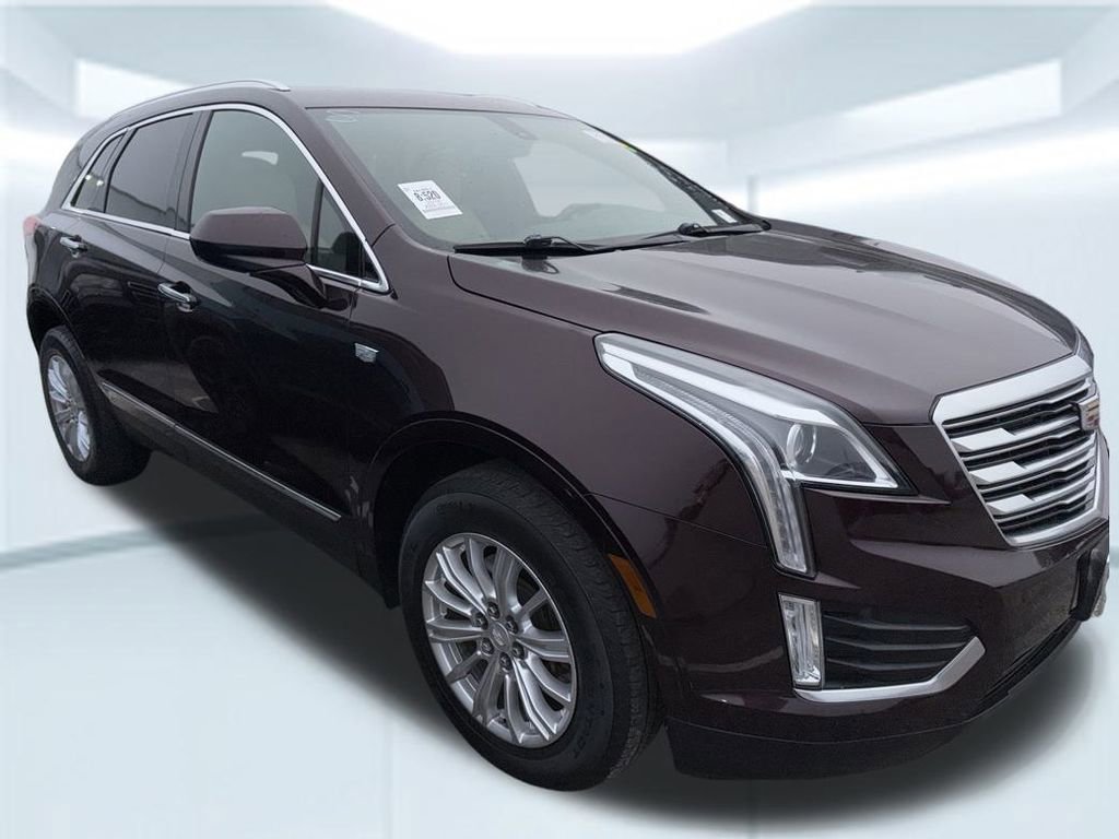 Used 2018 Cadillac XT5 FWD w/ LPO, Wheel Lock Package image 5