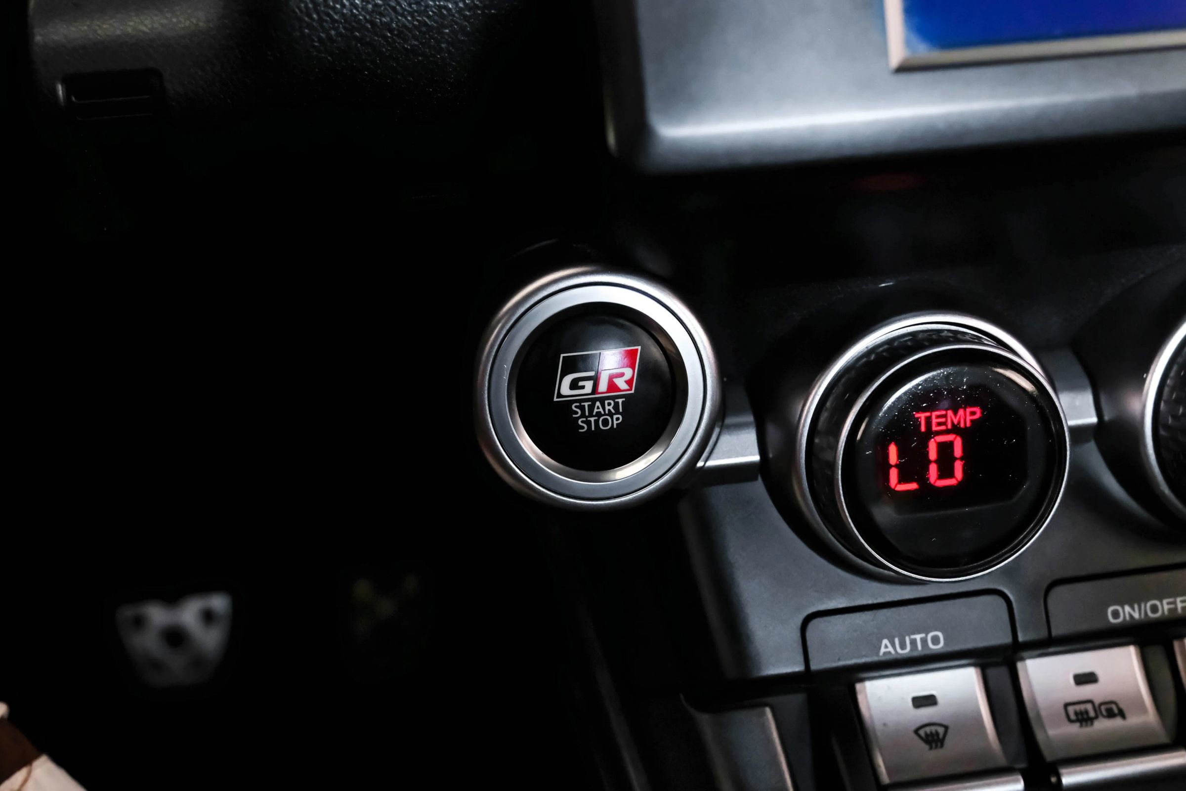 Used 2024 Toyota GR86 Premium image 14