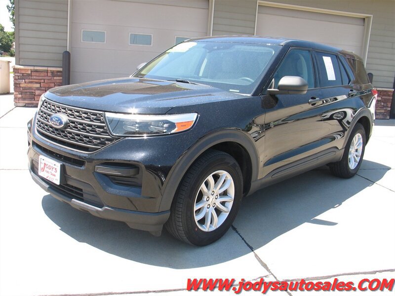 Used 2020 Ford Explorer 4WD w/ Class III Trailer Tow Package image 29