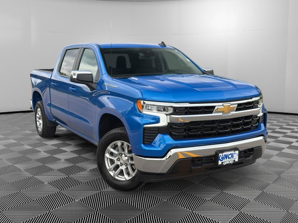 Used 2025 Chevrolet Silverado 1500 LT AWD/4WD image 5