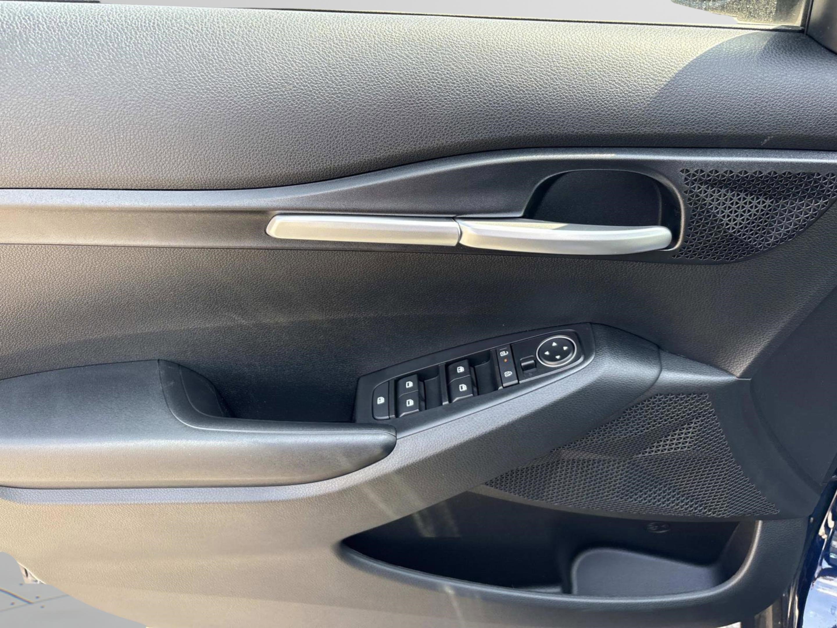 New 2026 Kia Seltos LX image 19