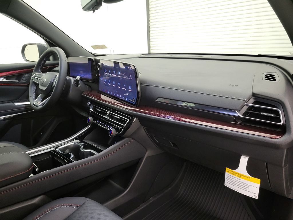 New 2026 Chevrolet Traverse Z71 w/ Driver Confidence Package image 39