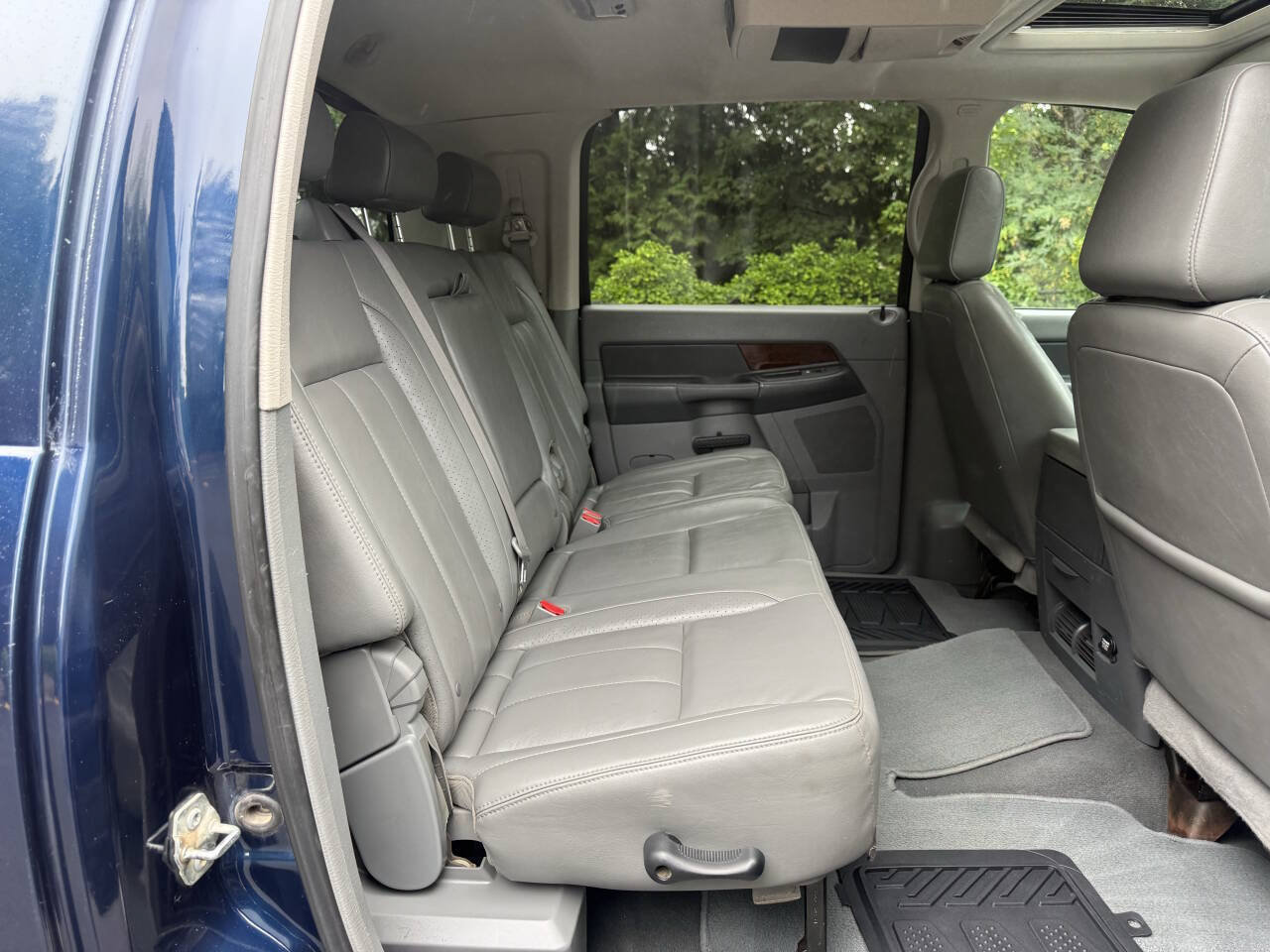 Used 2008 Dodge Ram 3500 Truck Laramie AWD/4WD image 14